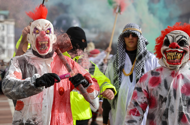 Благоевград - Кукерски игри в Пиринско - фестивал