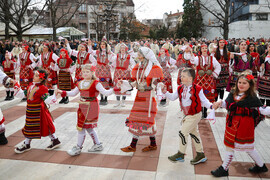 Благоевград - Кукерски игри в Пиринско - фестивал