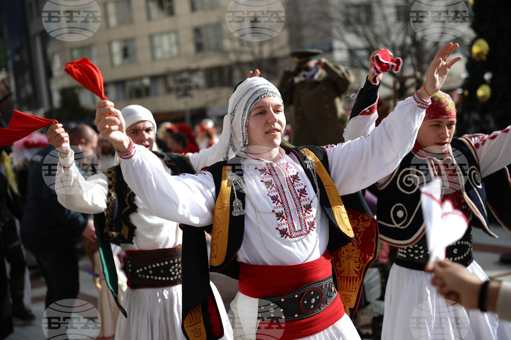 Благоевград - Кукерски игри в Пиринско - фестивал