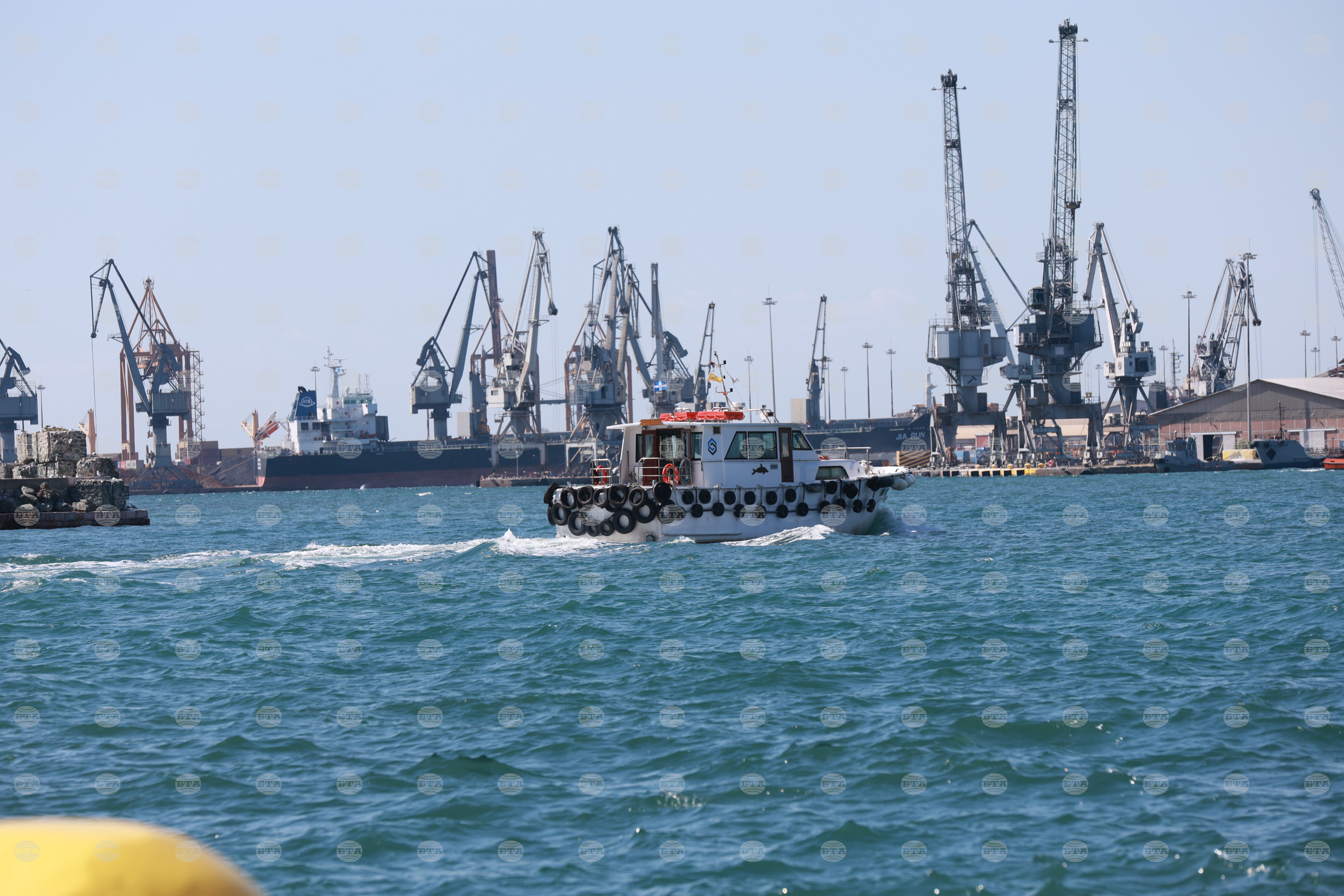 Снаряд от Втората световна война беше открит в пристанището на Солун