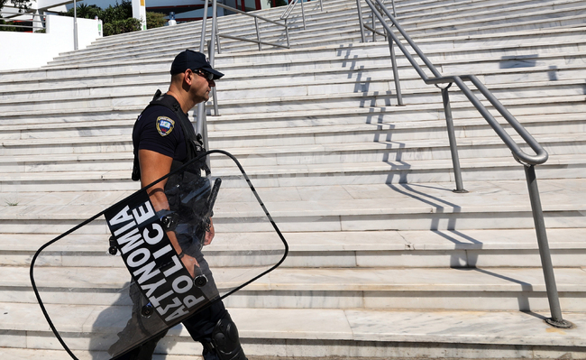 Четирима души са били арестувани в Солун за кражби