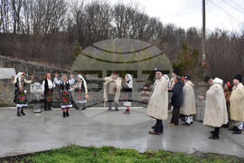 Село Караисен - обичаят Иванови влачуги