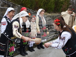 Село Караисен - обичаят Иванови влачуги