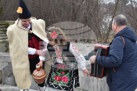 Село Караисен - обичаят Иванови влачуги