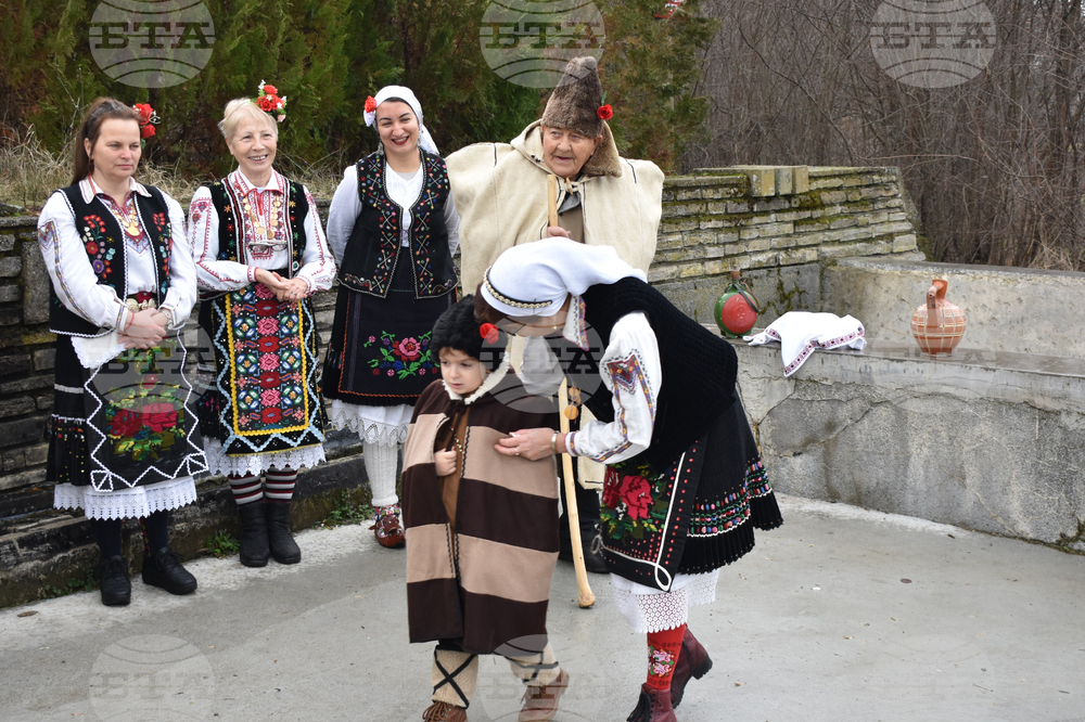 Село Караисен - обичаят Иванови влачуги