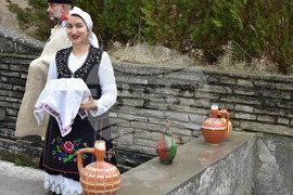 Село Караисен - обичаят Иванови влачуги