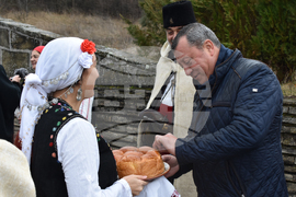 Село Караисен - обичаят Иванови влачуги