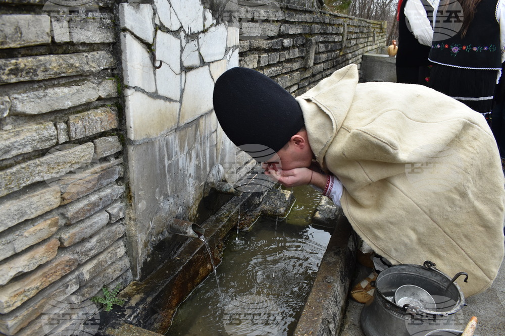 Село Караисен - обичаят Иванови влачуги