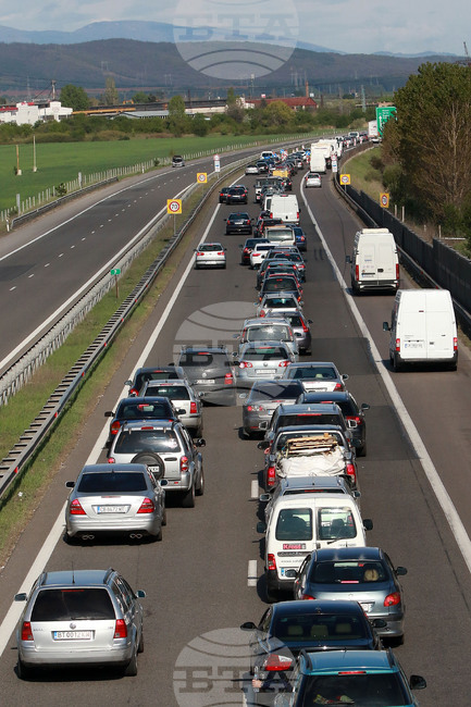 Heavy Traffic for Trucks and Passenger Cars at Kalotina, Kapitan Andreevo Border Crossings 
