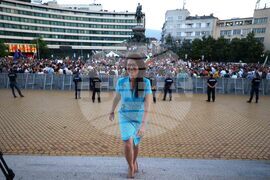 Правителство - подкрепа - демонстрация