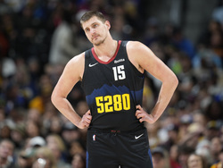 Pistons Nuggets Basketball