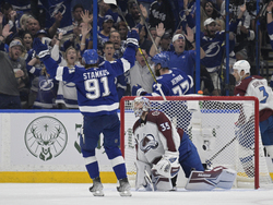 Stanley Cup Avalanche Lightning Hockey