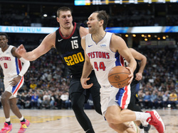 Pistons Nuggets Basketball