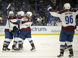 Stanley Cup Avalanche Lightning Hockey