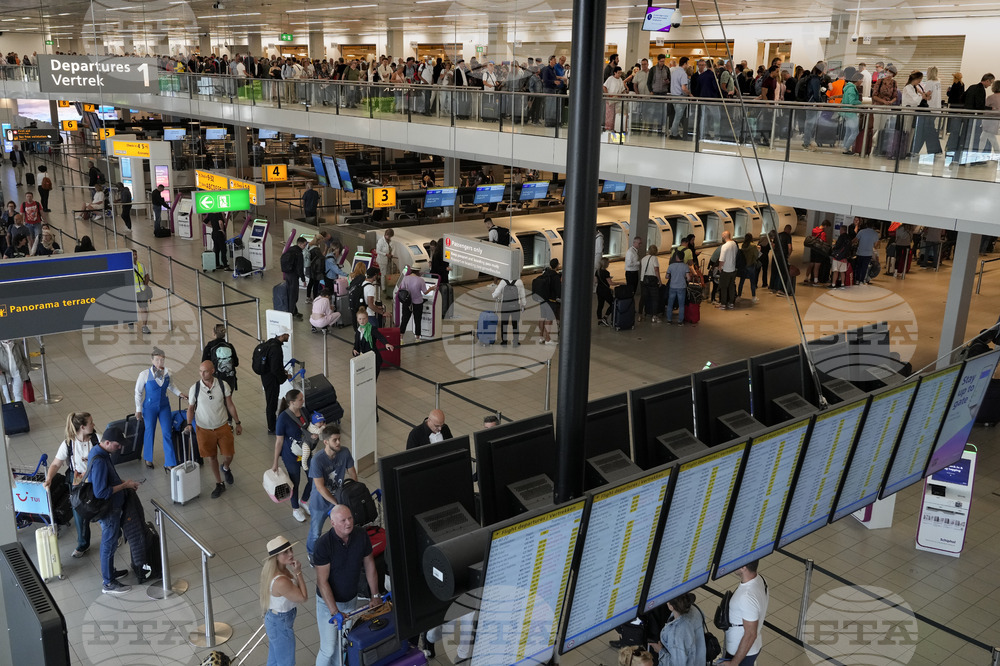 Над 76 млн. пътници са преминали през нидерландските летища през 2024 г.