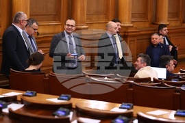 Парламент - липса на кворум