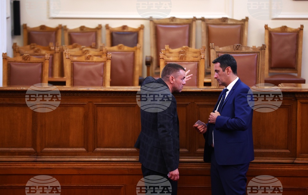 Парламент - липса на кворум