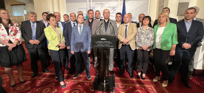 Георги Свиленски, БСП: Новата коалиция ГЕРБ, ДПС, ИТН и „Възраждане“ си играе с държавата