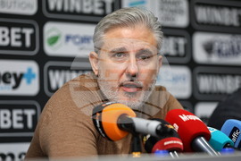 Пловдив - стадион Локомотив" - пресконференция на Локомотив (Пловдив)