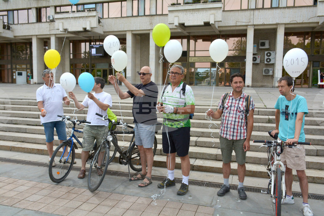 Русе - велосипедисти - флашмоб