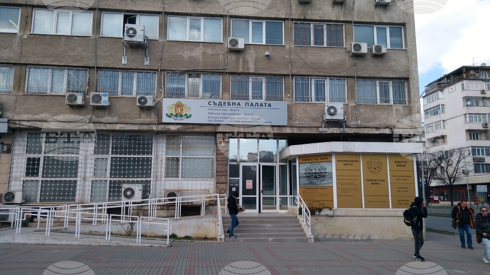 Варненец получи условна присъда заради нападение срещу лекар
