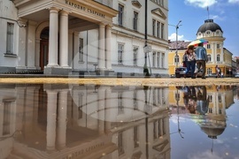 Парламент - сграда - отражение