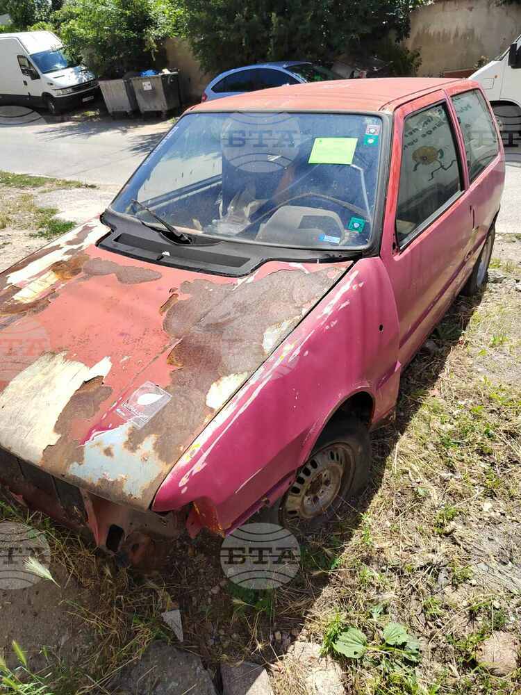 Община Пазарджик e отстранила над 80 изоставени автомобила от началото на годината