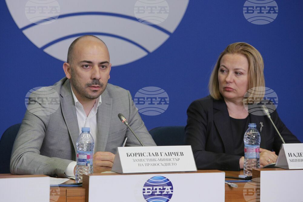 Национален Пресклуб на БТА - обществено обсъждане