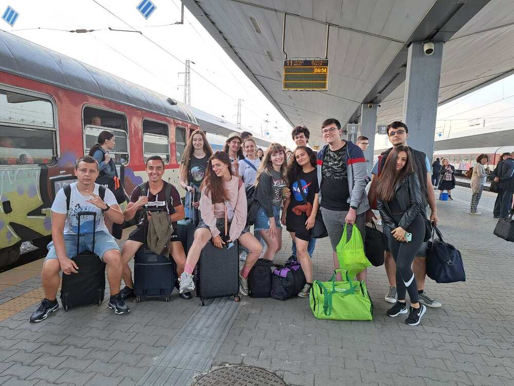 БДЖ осигури пътуването на участници във Фестивала за детско медийно изкуство „Арлекин”