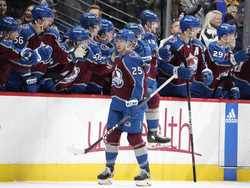 Bruins Avalanche Hockey
