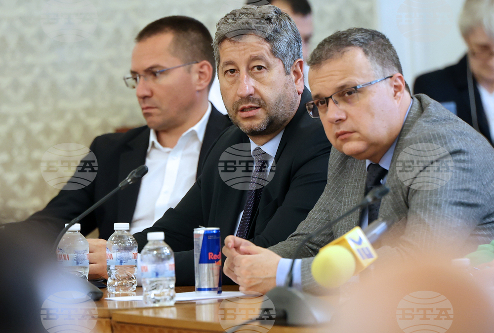 Парламент - Комисия по външна политика