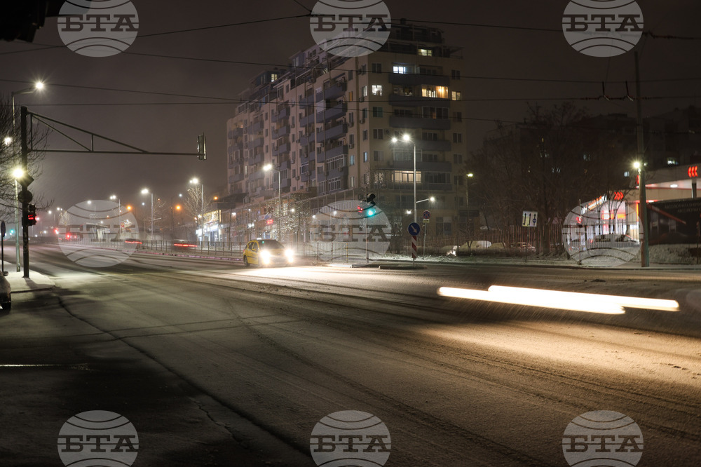 Бургас - снеговалеж