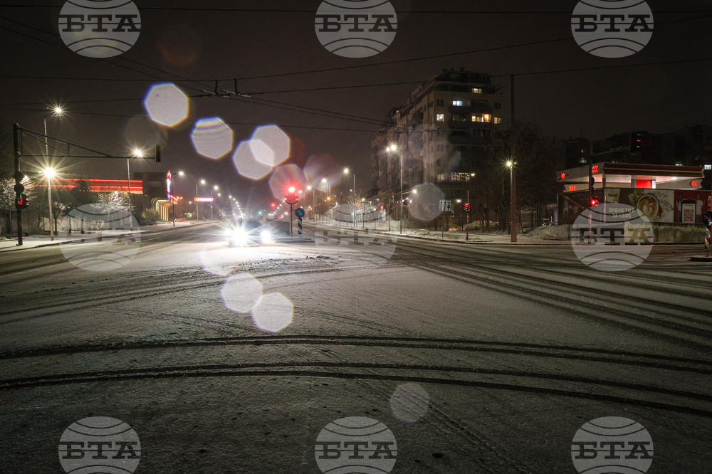 Бургас - снеговалеж