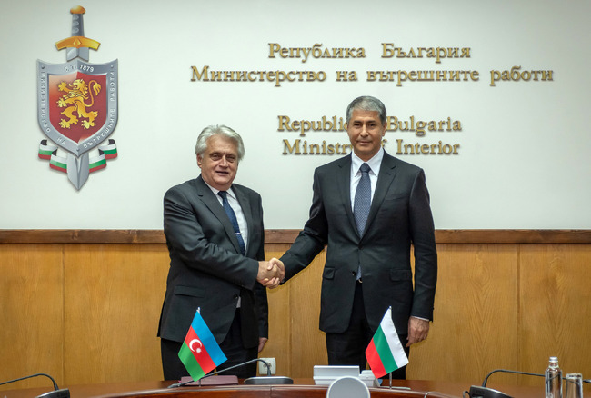 Бойко Рашков - Вилаят Ейвазов - меморандум - подписване