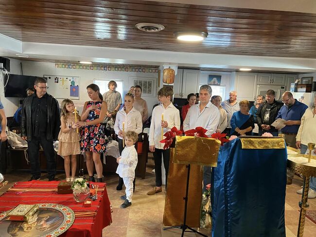 Трима наши сънародници бяха кръстени на Ивановден в църквата „Свети Георги Победоносец“ в Орландо