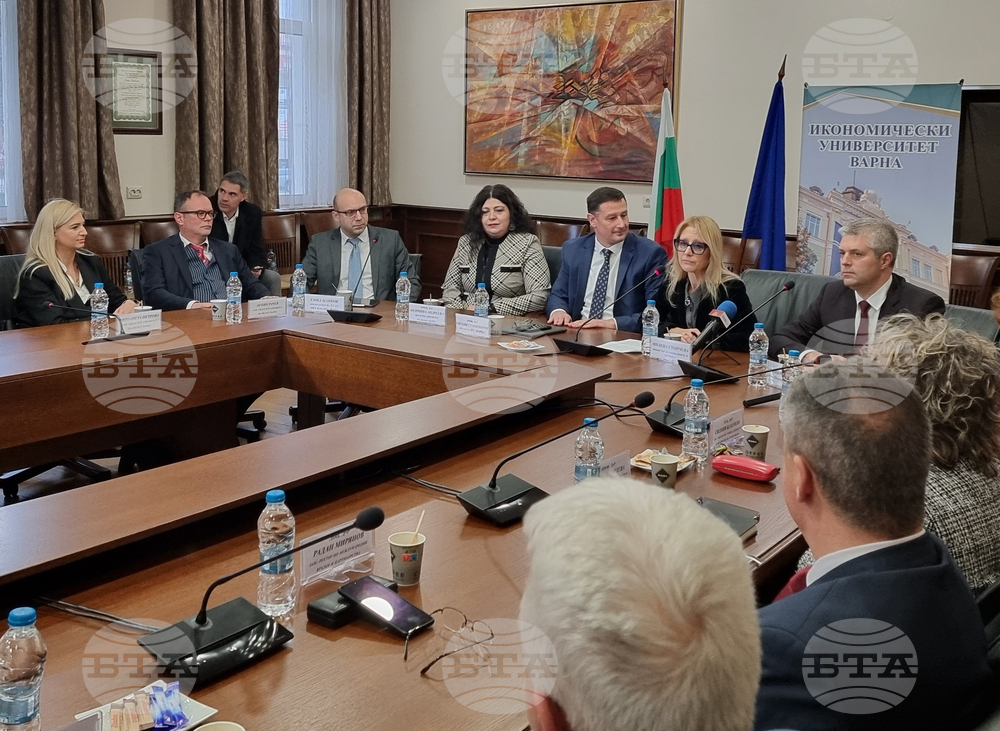 Варна - университети - IT индустрия - министър - среща