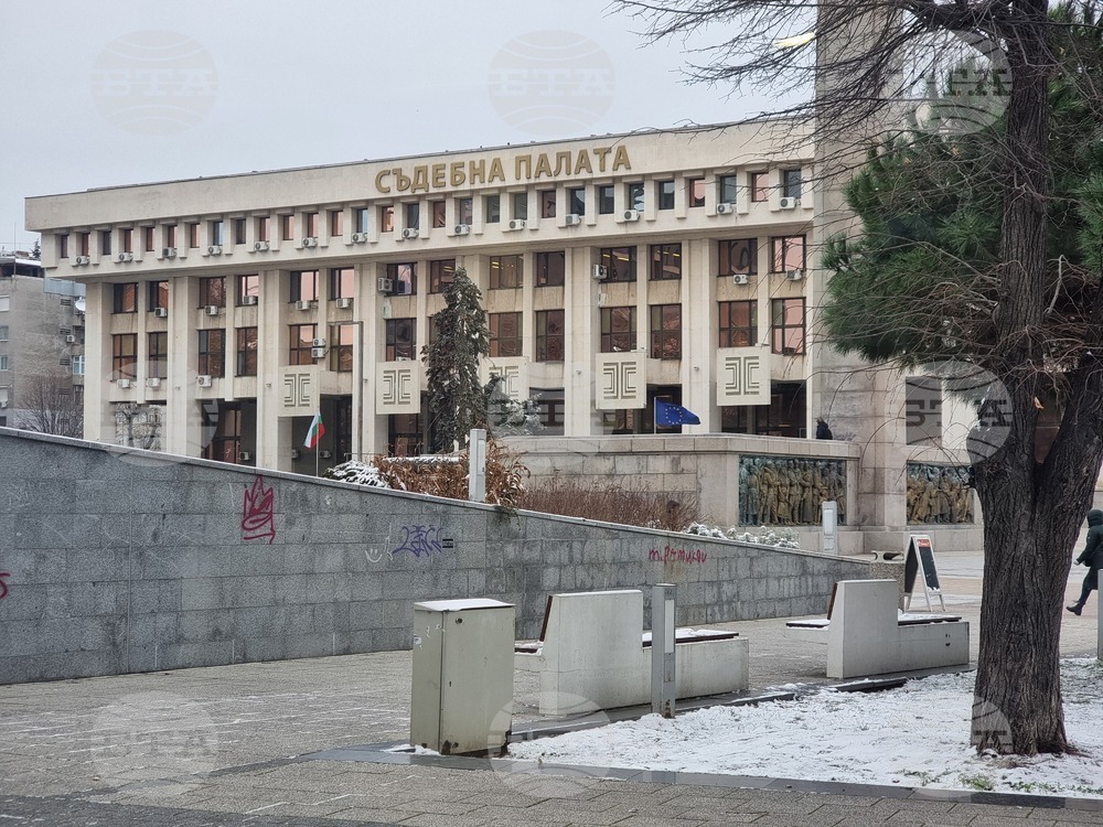 Окръжните магистрати в Бургас оставиха в ареста 45-годишен мъж от Сливен, обвинен в умишлено убийство