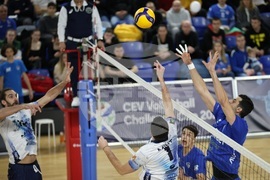 Волейбол - Левски София - Монца Италия
