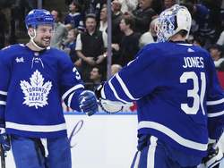 Sharks Maple Leafs Hockey