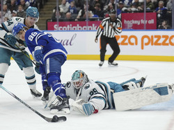 Sharks Maple Leafs Hockey