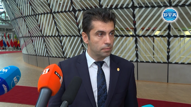 Премиерът Петков не очаква утре Народното събрание да успее да утвърди предложението за преговорна рамка с Република Северна Македония