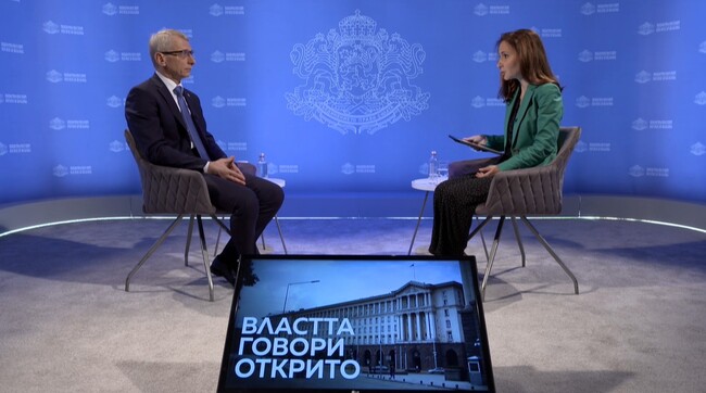 Ротацията във властта, Шенген и еврозоната бяха основните теми, които коментира премиерът Николай Денков в живо излъчване във Фейсбук