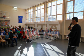 Благоевград - Димитър Бербатов - 7 СУ „Кузман Шапкарев" - посещение