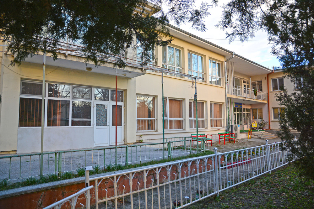 Община Варна: Кметът Благомир Коцев подписа проекти за над 14,5 милиона лева за нови сгради, корпуси и пристройки на училища, детски градини и ясла