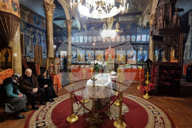 Сливен - митрополит Йоаникий - поклонение