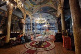 Сливен - митрополит Йоаникий - поклонение