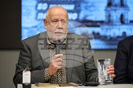 Бургас - Васил Хаджиилиев - книга - представяне