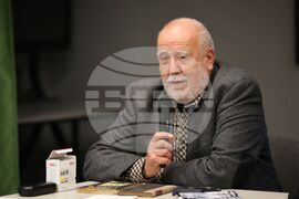 Бургас - Васил Хаджиилиев - книга - представяне