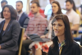 Конференция - „Иновации чрез политика”