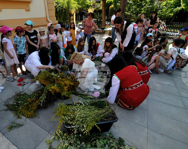 Бургас - етнографски музей - Еньовден